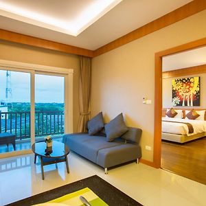 Romantic Khon Kaen Hotel